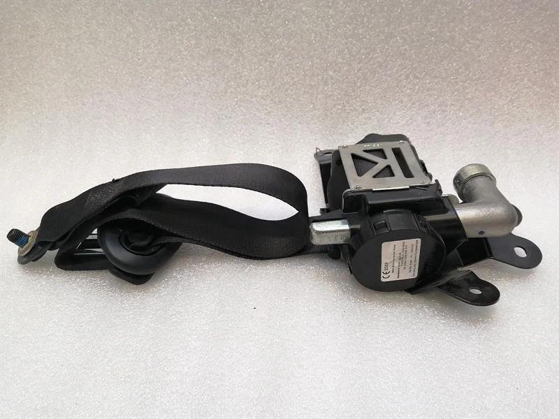 ASTON MARTIN DB9 Volante Front seatbelt CD33-611B70-ABW Sicherheitsgurt Gurt - Image 3