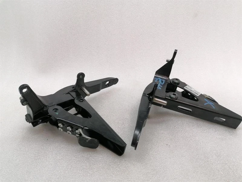 McLaren 570S Spider Holder- Bracket 11A165406SP Halter Träger - Image 5