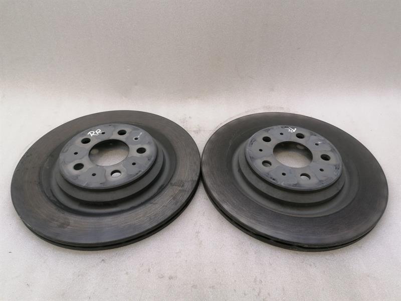 TESLA MODEL 3 STANDARD RANGE Brake Disc Rear 1044631-00-D BREMSSCHEIBE HINTEN