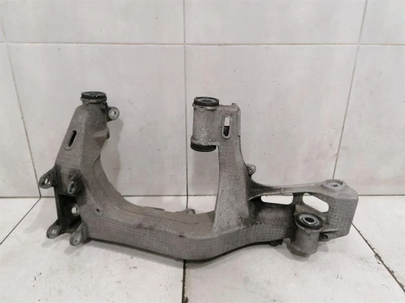 PORSCHE 911 997 Subframe Rear 99733105105 LEFT Achsrahmen Hinterachse