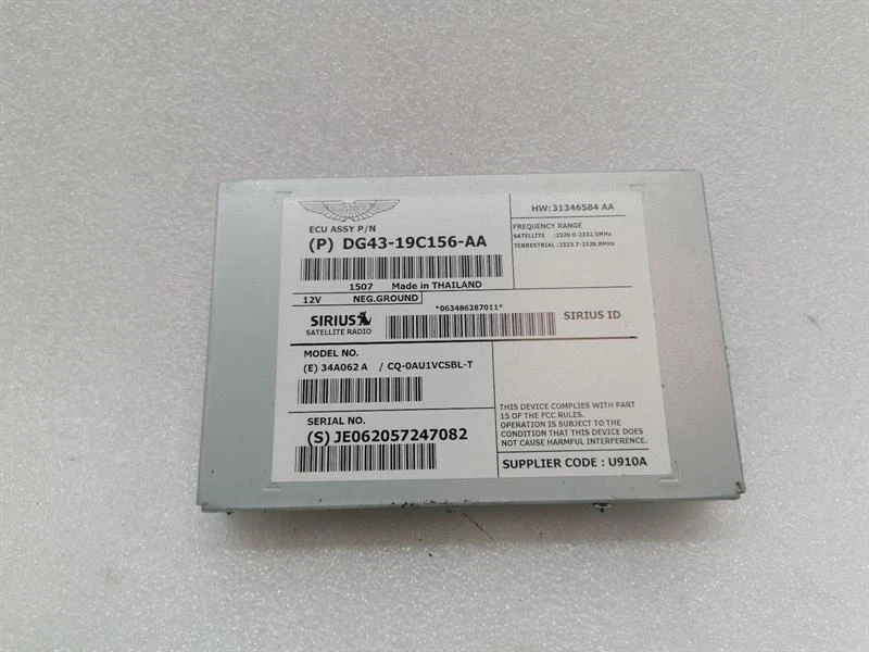 ASTON MARTIN RAPIDE S module DG43-19C156-AA Steuergerät SATELLITE RADIO - Image 2
