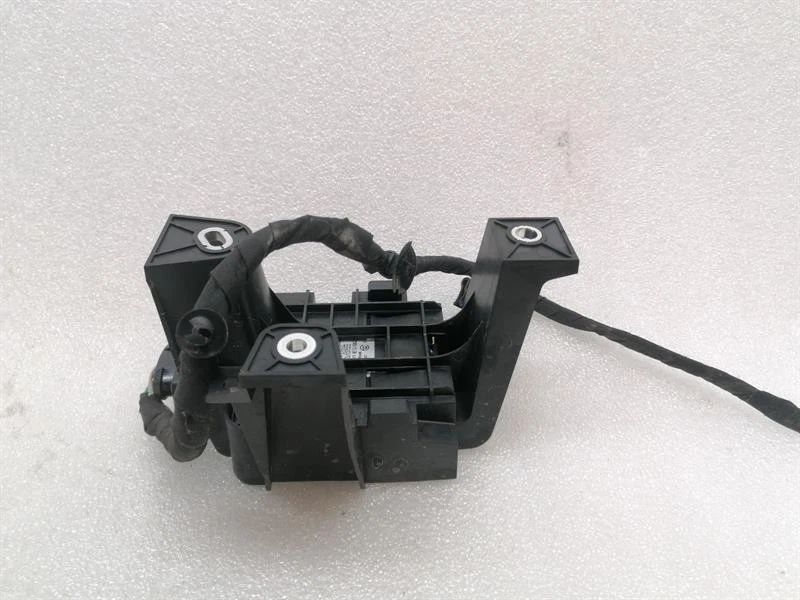 PORSCHE TAYCAN 9J Sensor 4N0907566AM RADAR REAR HINTEN - Image 4