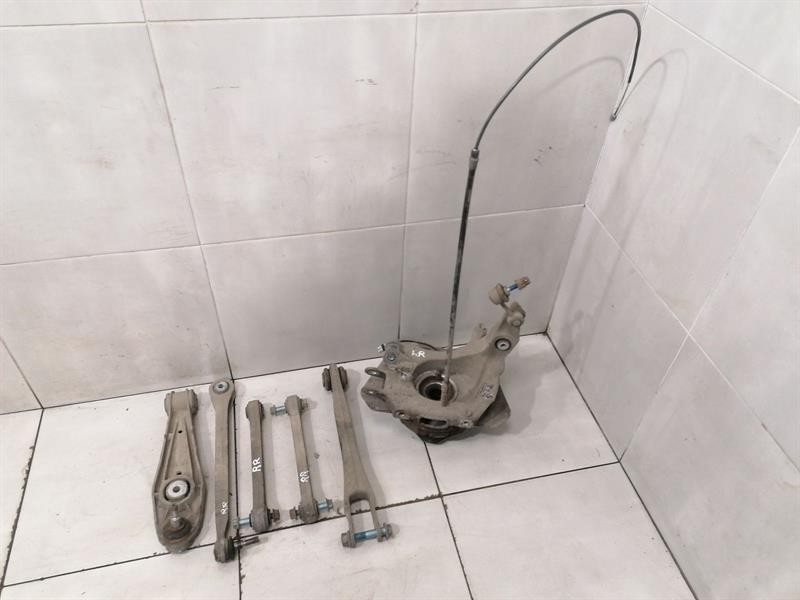 PORSCHE 911 997 Right Rear Hub set 99733161207 Radlagergehäuse Hinten Recht satz