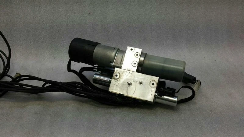 ASTON MARTIN DB9 Volante Roof hydraulic Pump 4G43-9G803-AD Hydraul Verdeck Pumpe - Image 7