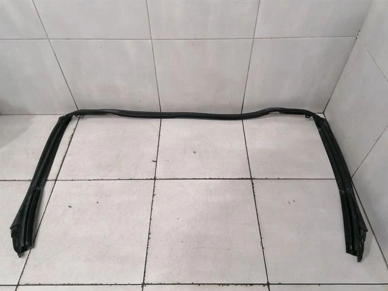 PORSCHE 911 991 Cabrio Windscreen Seal 99153707703 dichtungen CABRIO - Image 2