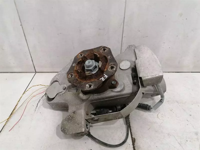 PORSCHE CAYMAN 718 GT4 Right Front Hub 99134195880 Radlagergehäuse Vorne Rechts