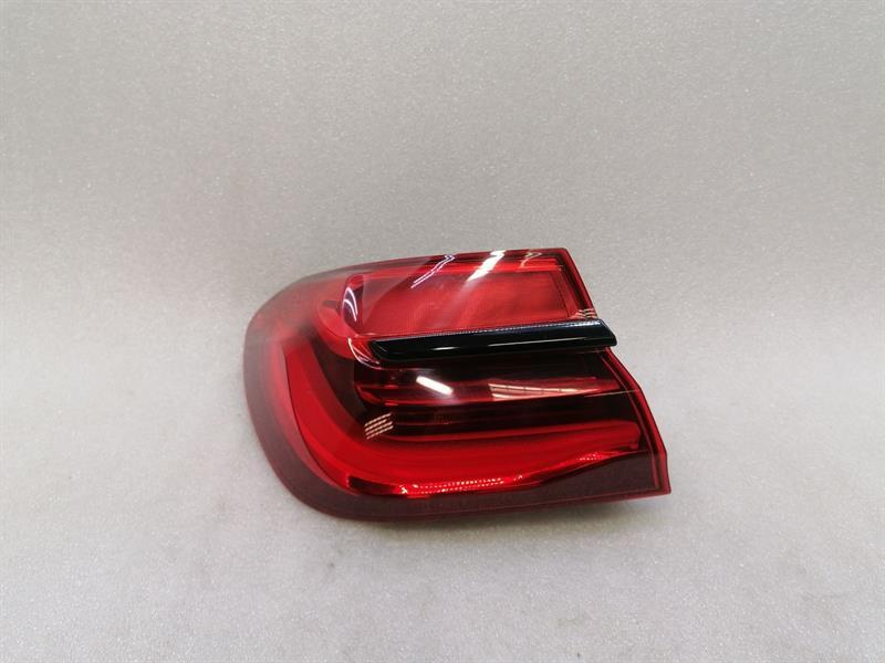 BMW 7 series G11 Left Rear Light 7432963  Rückleuchte Hinten Links