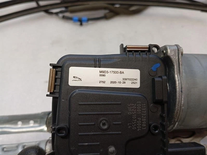 JAGUAR i-PACE X590 EV400 Front Wiper Motor M9D3-17500-BA RHD RECHTSLENKER - Image 4