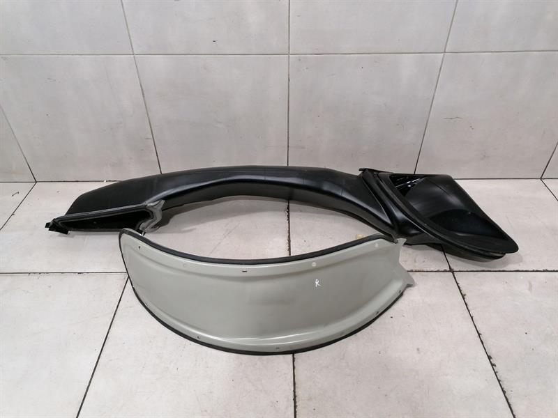 PORSCHE 911 996 TURBO GT2  Intake pipe 99657556000 Ansaugschlauch Ladeluft  RH
