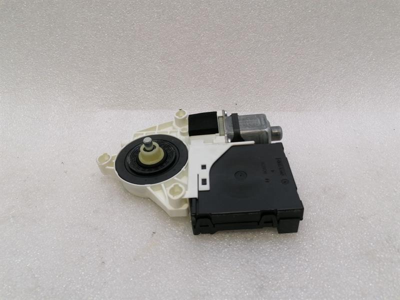 PORSCHE 911 997 Door window motor 99762419200 Beifahrer Fensterhebermotor