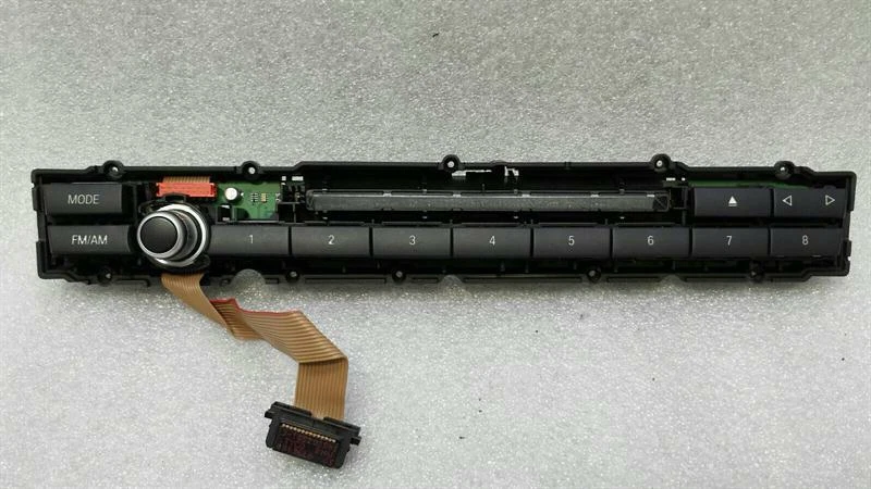 BMW 5er F07 GT Audiosystemkontroller 9221663 CD Player Controls - Image 3