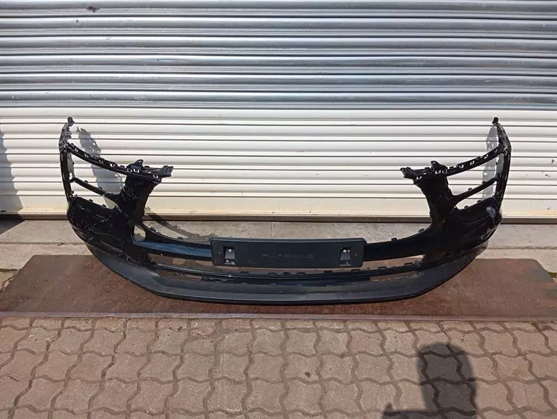 PORSCHE MACAN 95B Front Bumper 95B807221A Vorne Stoßstange 13-18