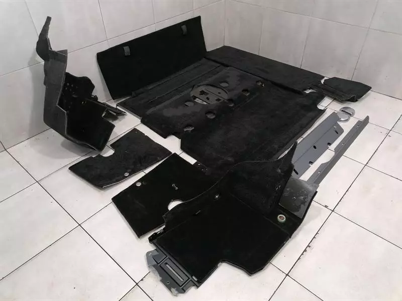 ASTON MARTIN RAPIDE S Luggage Compartment AD43-130A58-GA Kofferraum Verkleidung - Image 3