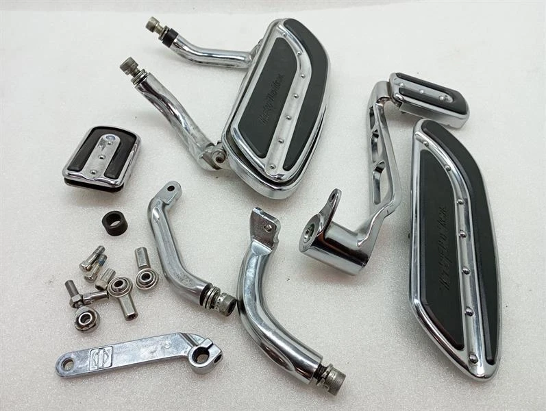 HARLEY-DAVIDSON STREET GLIDE IRONSIDE Footrest Right 50816-07 Fußstütze Rechts - Image 2