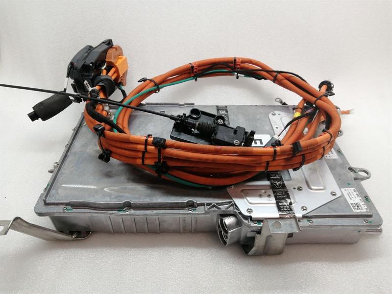 TESLA MODEL S 75 Voltage Converter Set 1066510-01-0B Steuergerät EU CHARGING SET