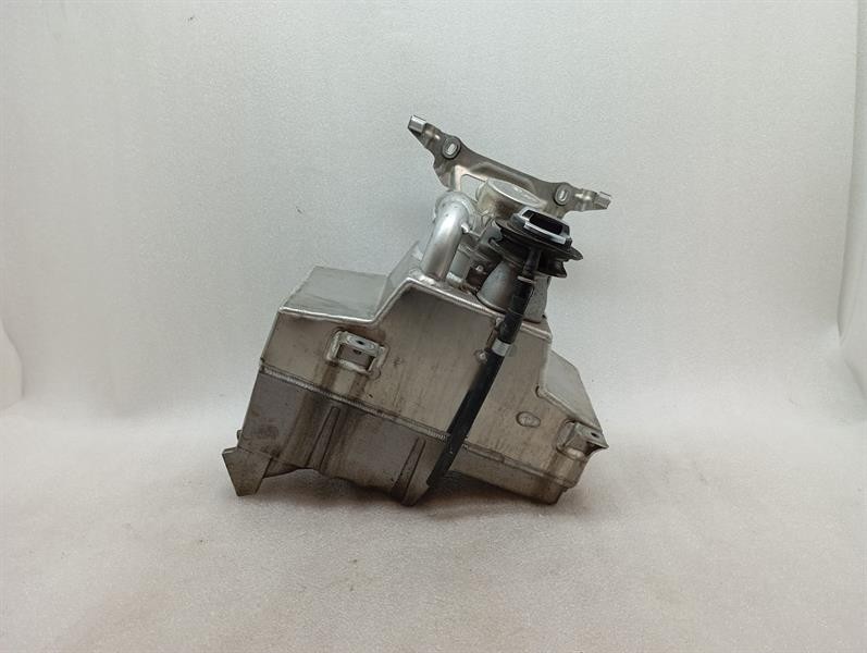 AUDI R8 4S PERFORMANCE Oil sump 4S0115373F ÖLWANNE DRY SUMP