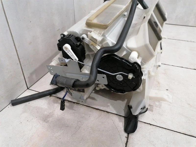 ASTON MARTIN RAPIDE S Heater Blower 4G43-18N407-AD Motor Heizungsgebläse hvac - Image 6