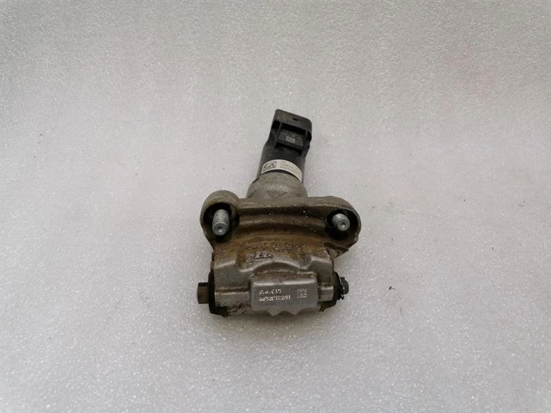 PORSCHE TAYCAN 9J PBM Park Brake Motor RL 9A790761500 Parkbremse motor HL