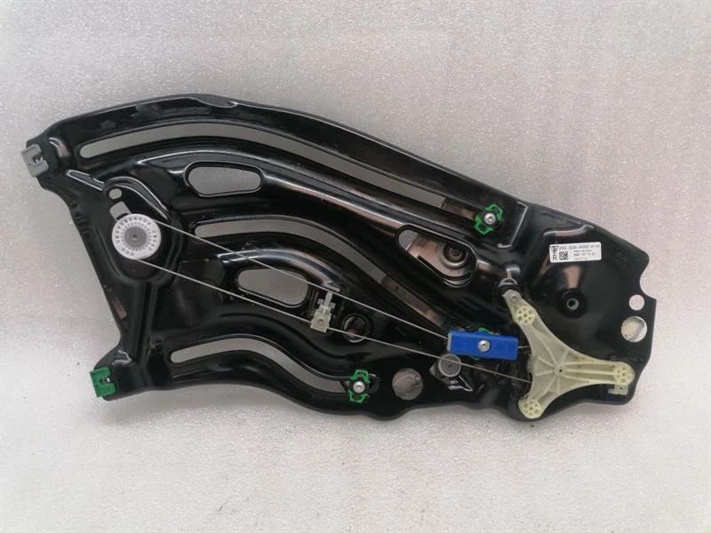 PORSCHE 911 992 Cabrio Right Rear Door Winder 992839400C Fensterheber hinten re