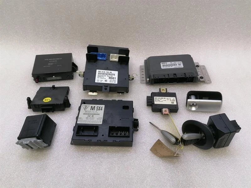 PORSCHE 911 997 Engine ECU SET 99761860103  Motorsteuergerät SATZMK1