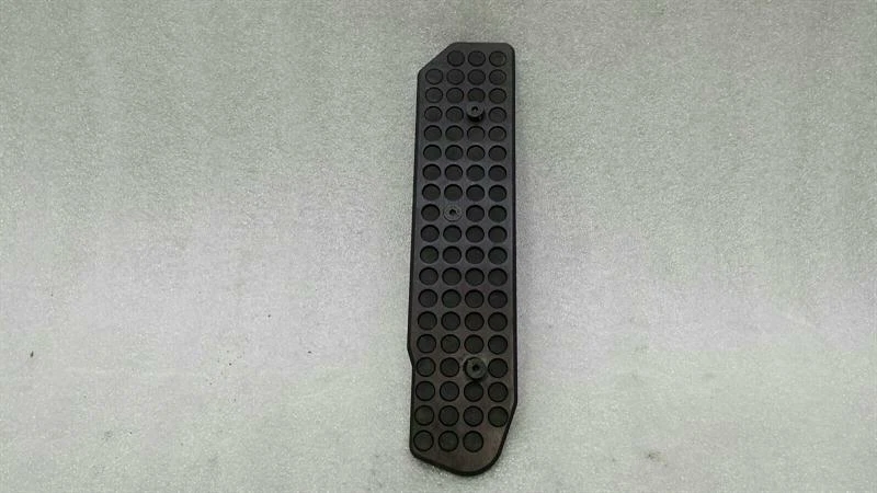 ASTON MARTIN VANQUISH S Footrest Cover Fußrastenabdeckung Verkleidung - Image 2