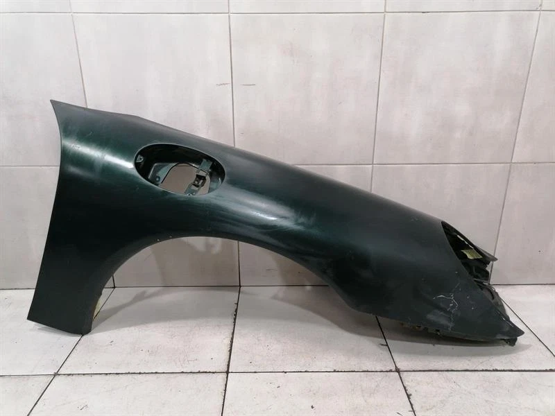 PORSCHE 911 996 Right Wing 99650303204 Vorne Rechts Kotflügel 99-02 MK1