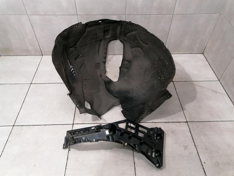 PORSCHE MACAN 95B Wheel arch liner (plastic) 95B809961F RADLAUFABDECKUNG