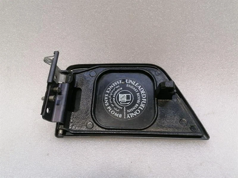 ASTON MARTIN DB9 Volante Fuel filler cap 4G43-9030-AE Tankdeckel Tankklappe - Image 3