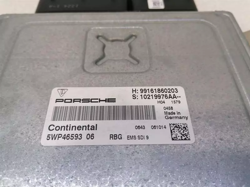 PORSCHE BOXSTER 981 Engine ECU 99161860203 Motorsteuergerät MA123 3.4 GTS VTS - Image 4
