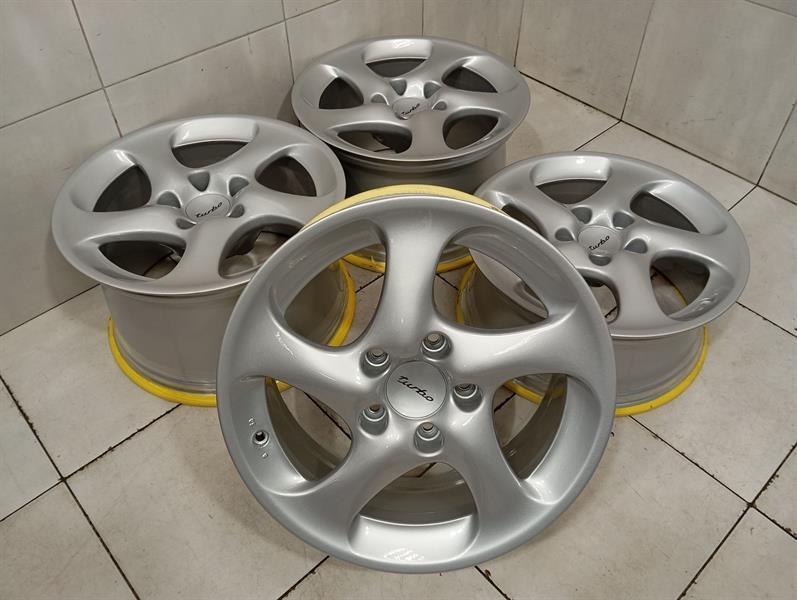 R18 PORSCHE 911 996 Alloy Wheel 99636214211 Turbo II Alufelge 8J ET50 11J ET45
