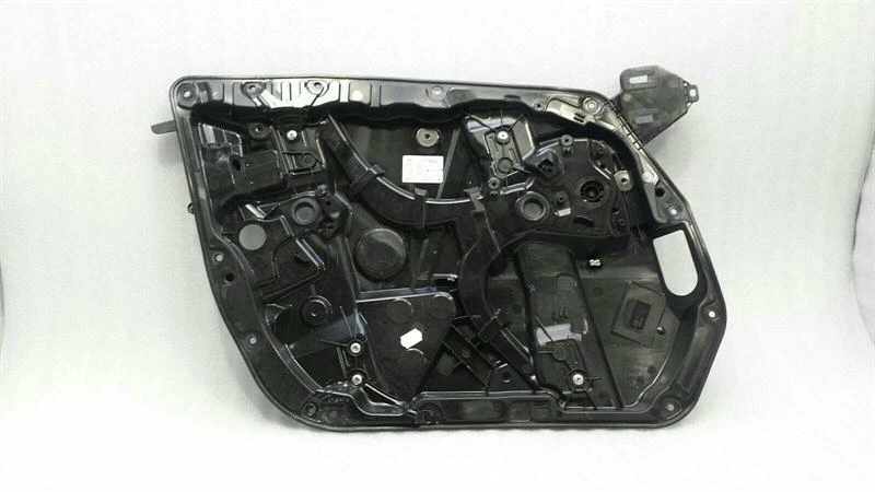MERCEDES C Class W205 FLH Door Winder A2057204923 Fensterheber vorne links .