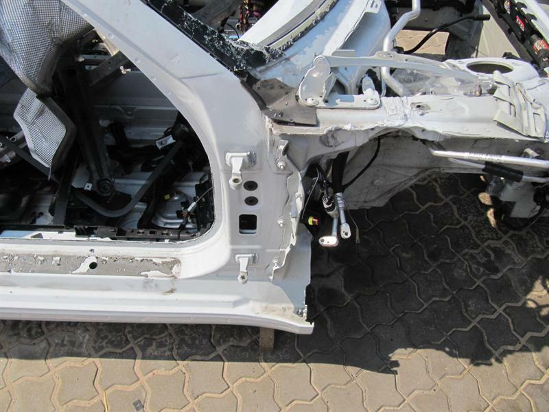 PORSCHE 911 991 Right Front Chassis Vorne Radhaus Karroserie DOOR POST GT3 Säule