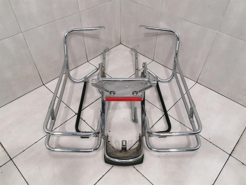 HARLEY-DAVIDSON SADDLEBAG GUARD CHROME 49188-97 Halter Träger Kofferschutzbügel