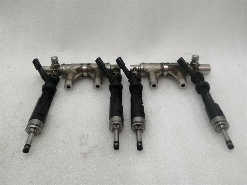 PORSCHE BOXSTER 718 Fuel Rail 9A211040100 Einspritzleiste Rohr Verteiler