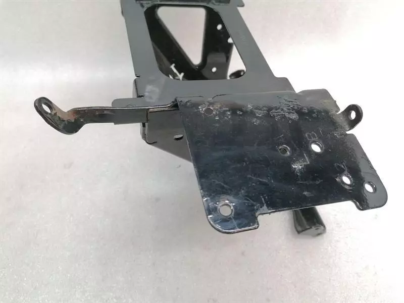 HARLEY-DAVIDSON ROAD GLIDE Holder- Bracket 47200217 Halter Träger 47200266 - Image 3