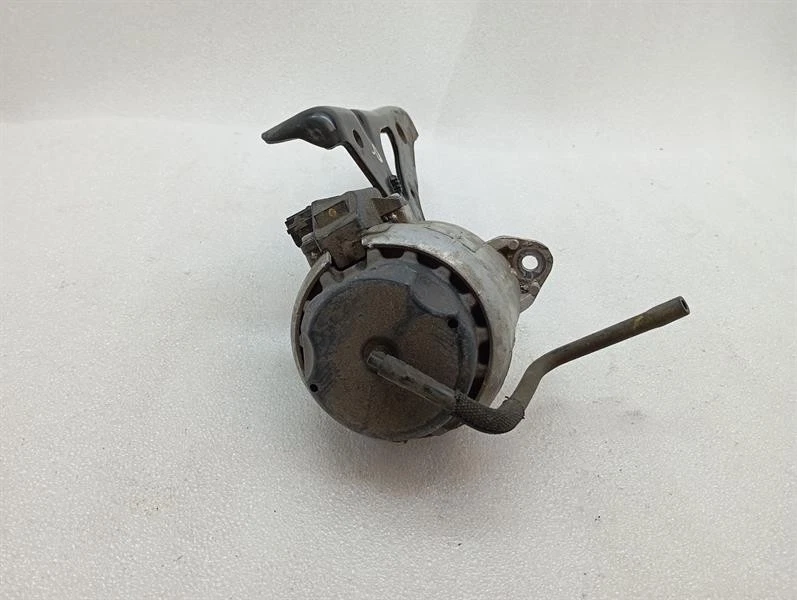 PORSCHE CAYMAN 718 Right Gearbox mount 982399202B Rechts Getriebehalter - Image 4