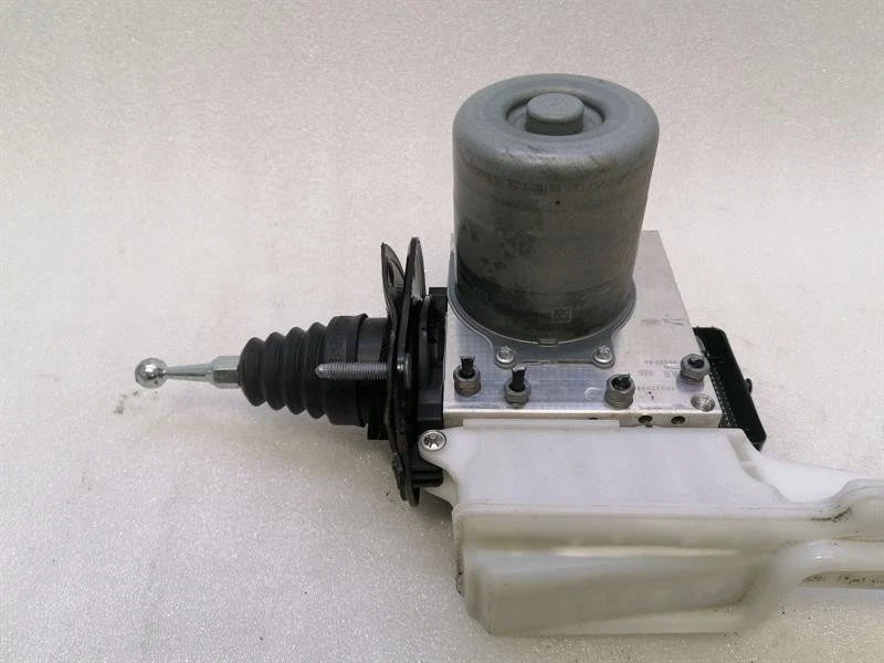 JAGUAR i-PACE X590 EV400 Brake Servo M9D3-2D522-AJ Bremskraftverstärker - Image 3