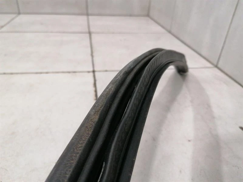 PORSCHE 911 991  Door Seal 99153707606 Türdichtungen Rechts Right TARGA - Image 5