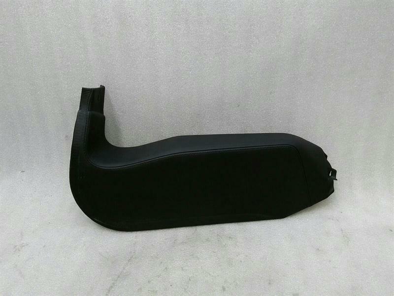 ASTON MARTIN VANQUISH S Right A Pillar lower cover ED33-02192-AD Abdeckung Leder