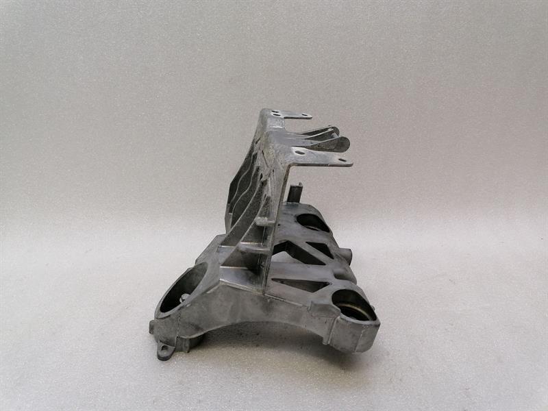 TESLA MODEL 3 Holder- Bracket 1500696-00-B Halter Träger A/C Compressor