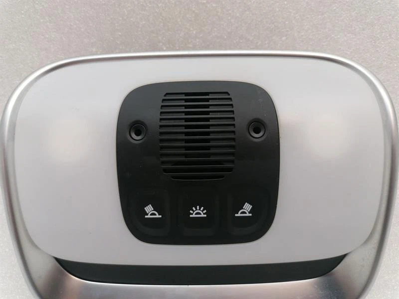 McLaren 570S Spider Dome light 13MA047CP Innenleuchte Innenraumleuchte - Image 3