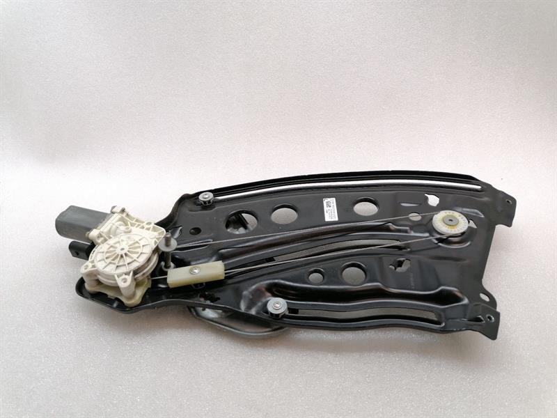 PORSCHE 911 991 Left Rear Door Winder 99154301501 Fensterheber hinten Li CABRIO