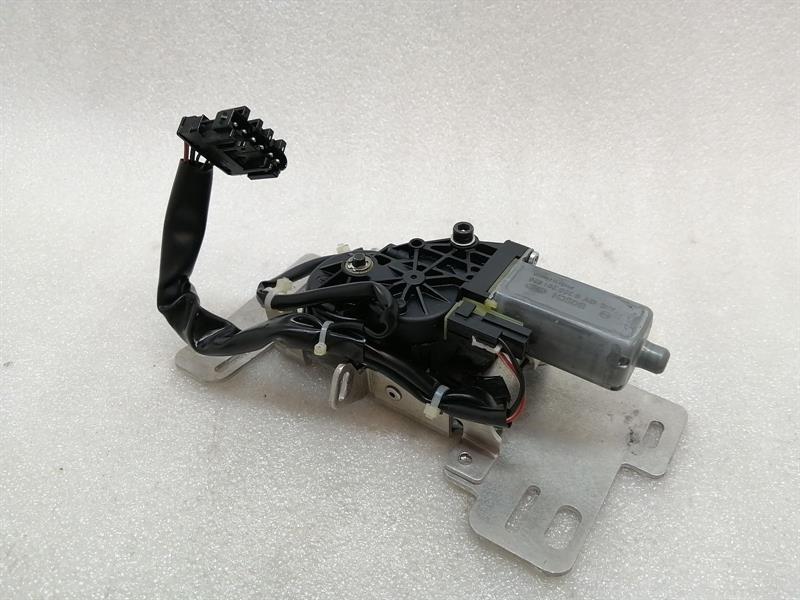 PORSCHE 911 996 TARGA Trunk Latch Actuator 99756233500 Glasdach Veriegelung