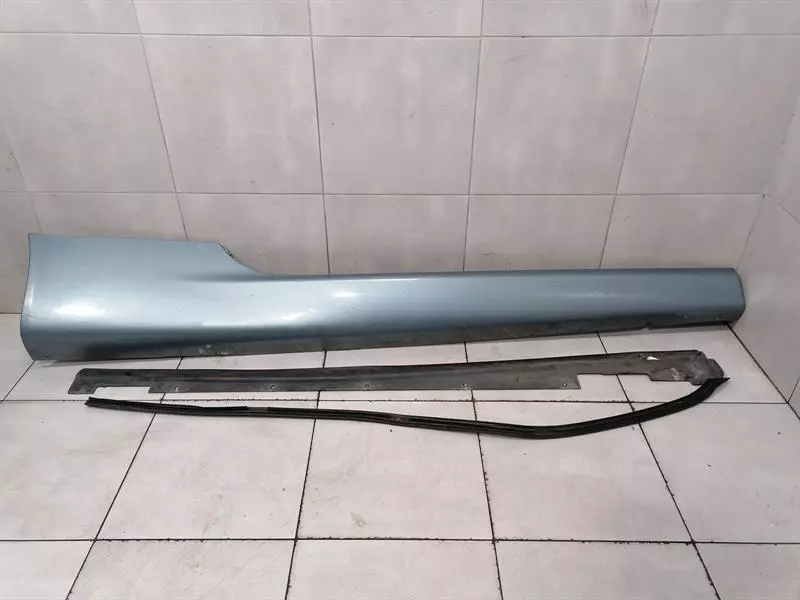 ASTON MARTIN DB9 Volante Side skirt RIGHT  6G43-10608-AB Seitenschweller RECHTS - Image 2