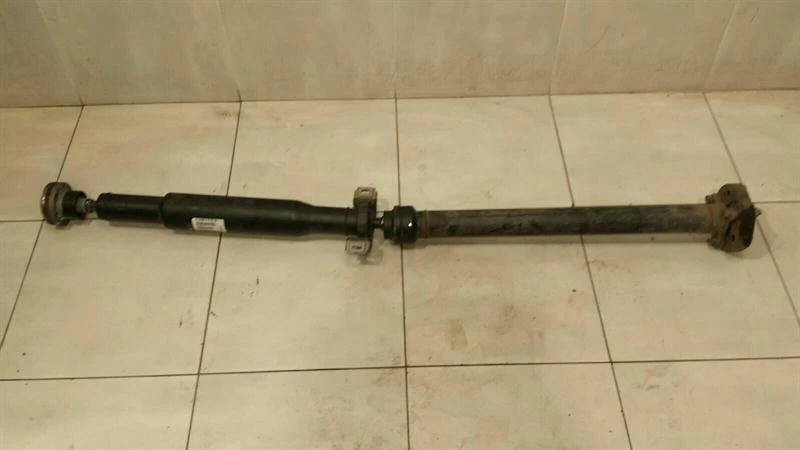 MERCEDES GLS X166 Propshaft A1664100900 Kardanwelle