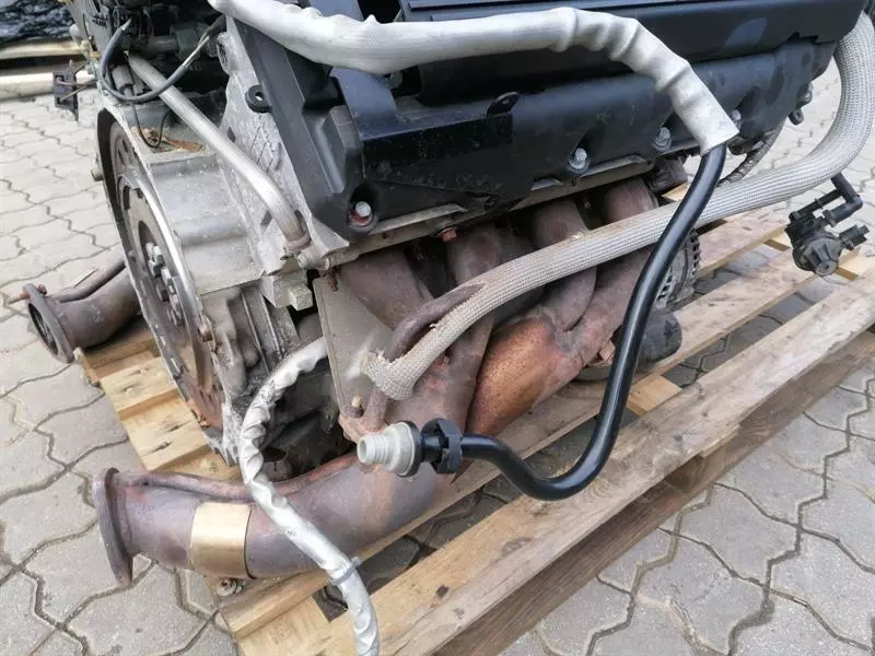 2009 ASTON MARTIN VANTAGE V8 4.3 AM05 KOMPLETT Engine 6G336L084AB MOTOR TOP - Image 6