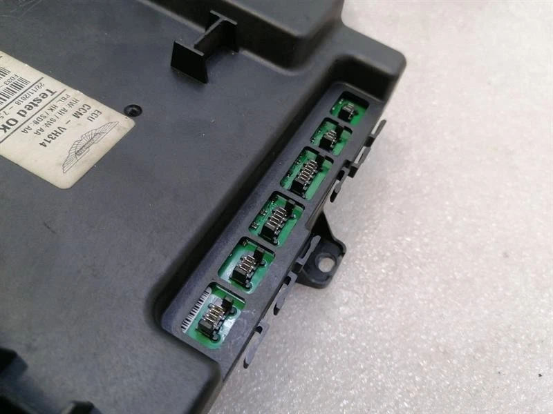 ASTON MARTIN RAPIDE AMR Center Stack module FD33-14F132-AA Steuergerät - Image 5