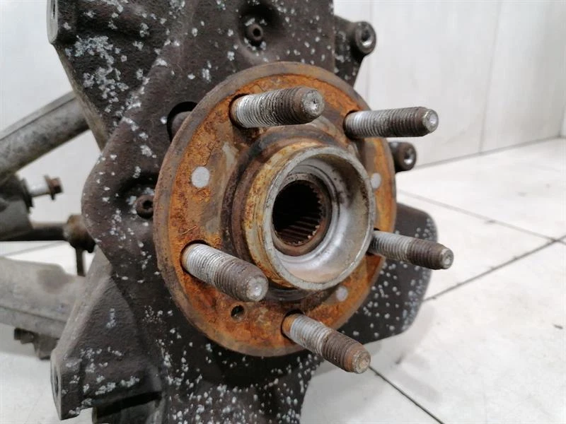 ASTON MARTIN VANTAGE V8 Left Rear Hub 8D33-5A971-AB Radlagergehäuse Hinten Links - Image 4