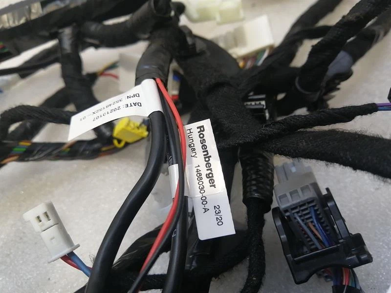 TESLA MODEL 3 Dashboard Wiring Loom 1593174-00-B RHD RECHTSLENKER - Image 6