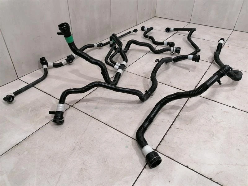 TESLA MODEL 3 Cooling Pipe set 1126916-00-C Kühlwasserschlauch Schlauch satz - Image 5